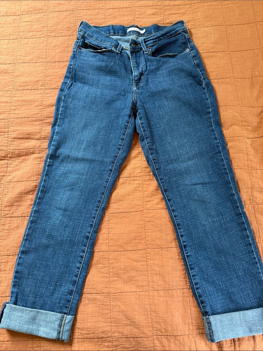 Levi's Women's Straight-Leg Dark Blue Denim Jeans